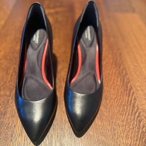 Rockport Black Leather Pumps